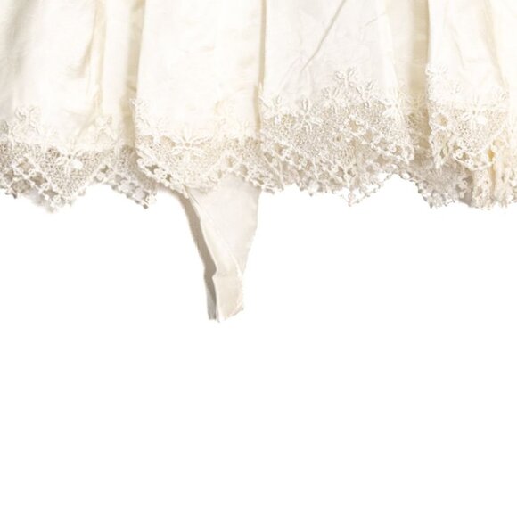 Memories Size 12M Vintage Ivory Lace Christening Gown Delicate Heirloom Baby - Picture 4 of 8